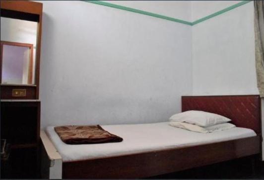 Oyo Life 1708 Hotel Budi Famili 1 Syariah Ciamis Exterior foto